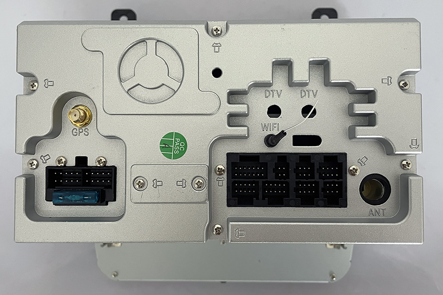 Volkswagen Touareg 2011-2014 Aftermarket Radio Upgrade DAB (Free Backup Camera)