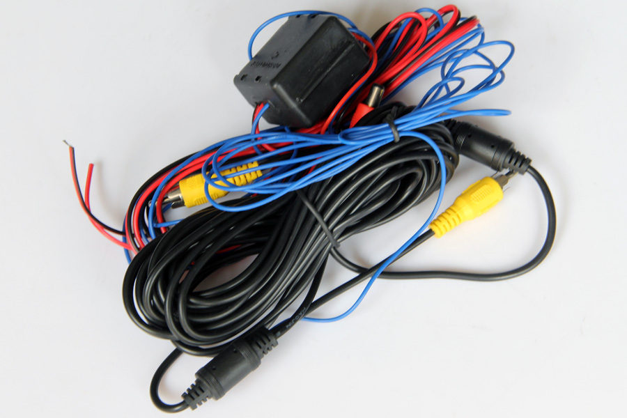 Camera power & video cord for German cars
