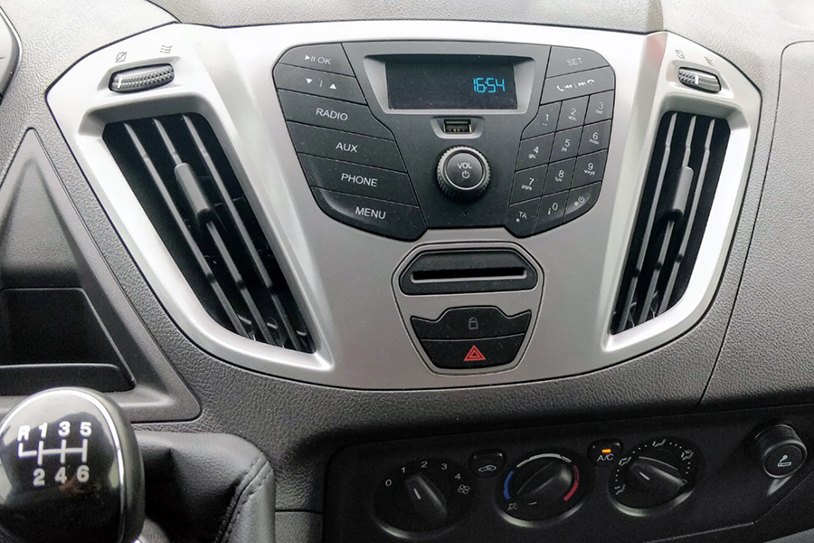 Ford Transit Custom 2016-2018 radio upgrade